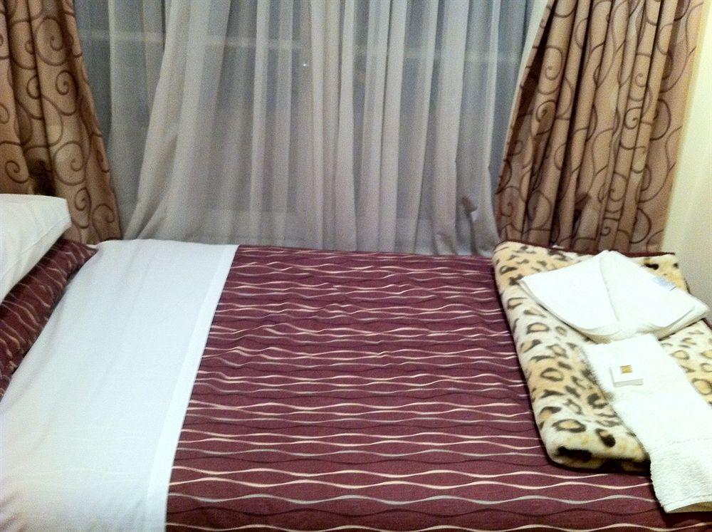 Lih Hotel ลอนดอน ภายนอก รูปภาพ